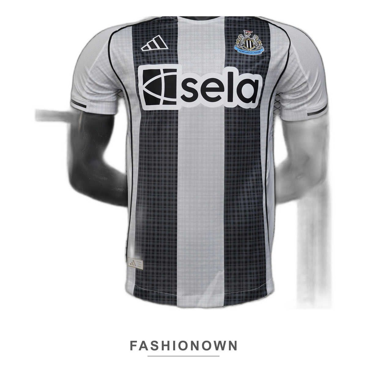Newcastle United 2025/26 Home Jersey – Player Edition