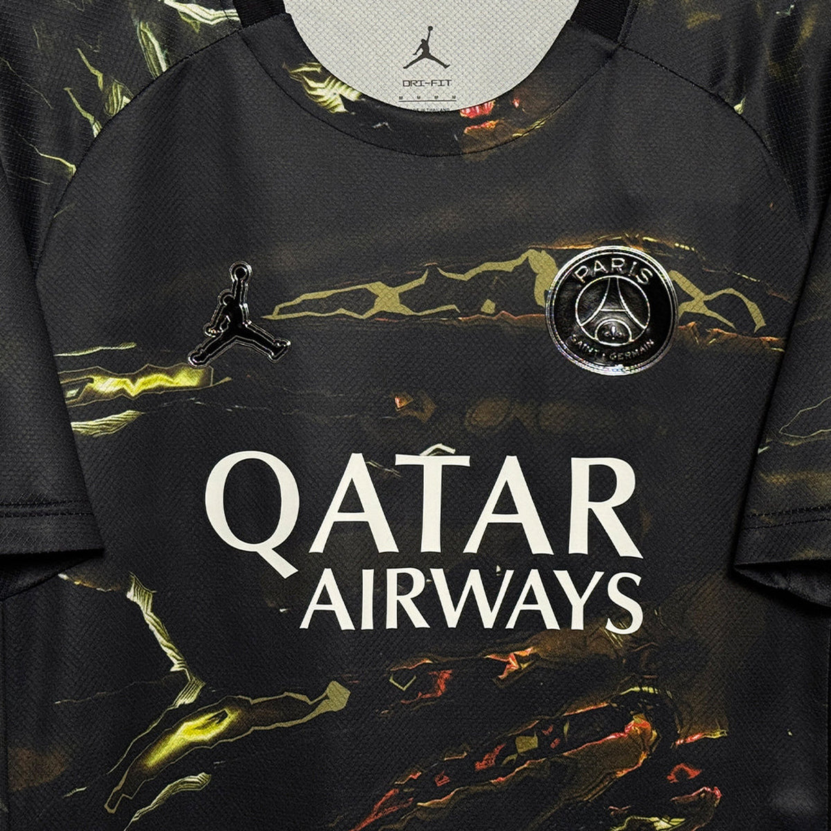 Paris Saint-Germain 2025/26 Away (Fifth Kit) Night Edition Jersey – view 3
