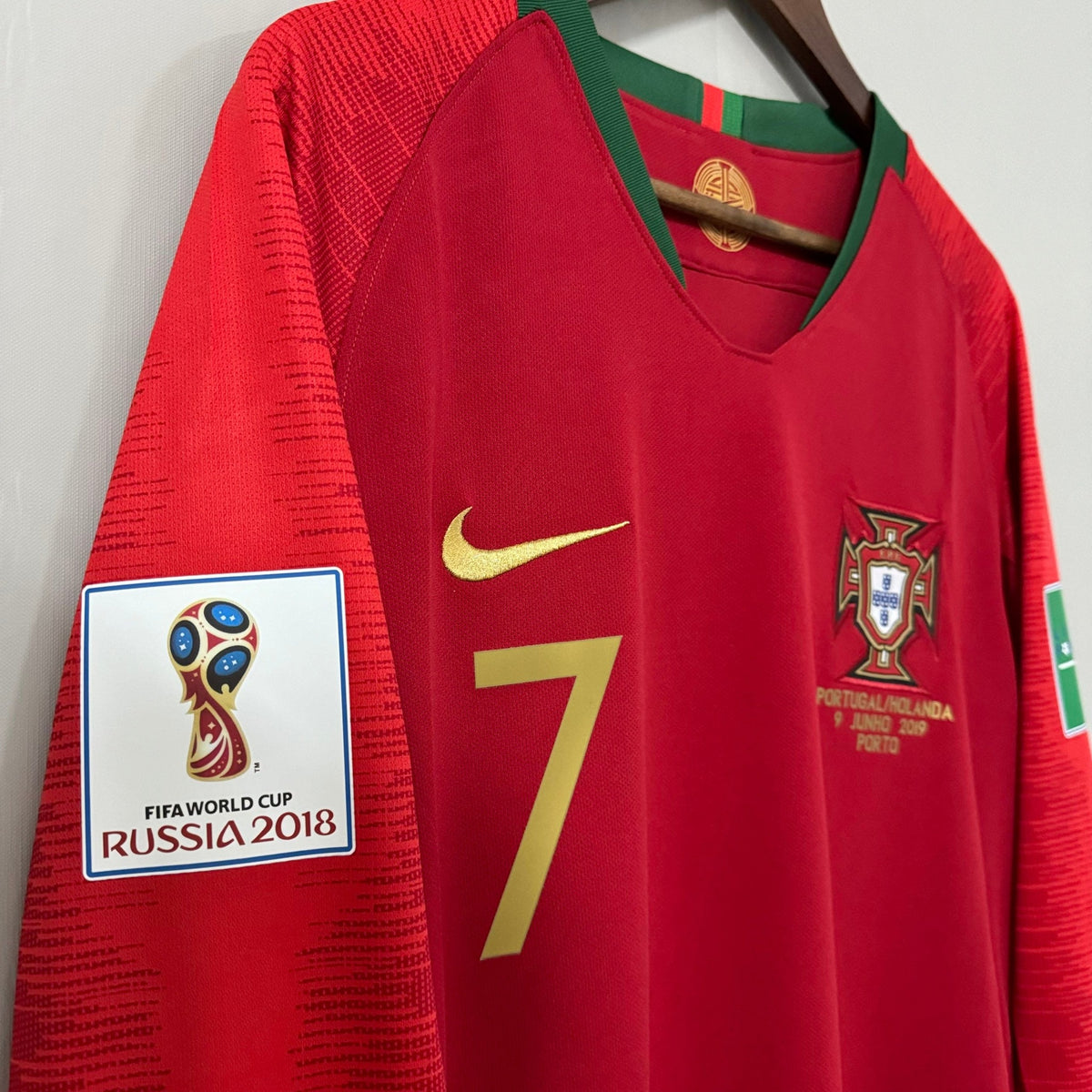 Portugal 2018 World Cup Home Long-Sleeve Jersey – view 3