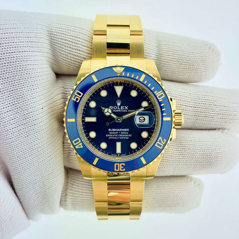 Rolex Submariner Date 126618LB Blue Dial 18k Yellow Gold Watch