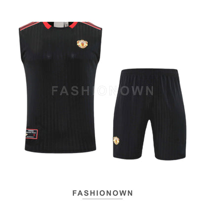 Manchester United 2025/26 Sleeveless Training Set – Black